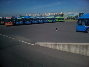 出荷前のバス